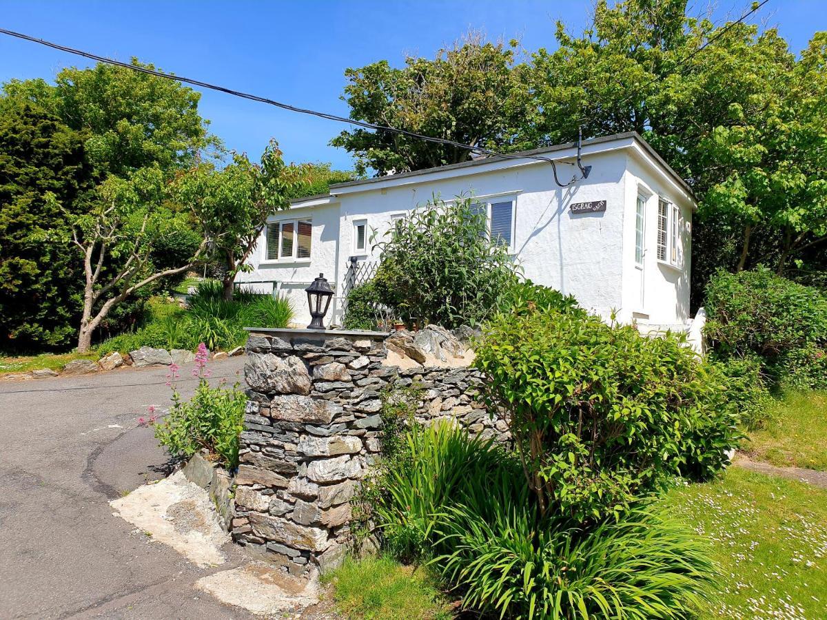 Iscraig Bach-Cosy 2 Bed Apartment-Close To Beach Trearddur Exterior photo